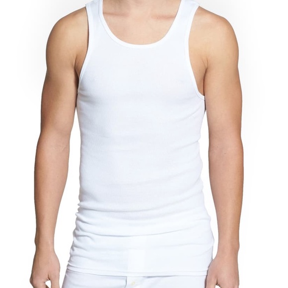 Bloomingdale's Other - Bloomingdales Tank Top 3 pack